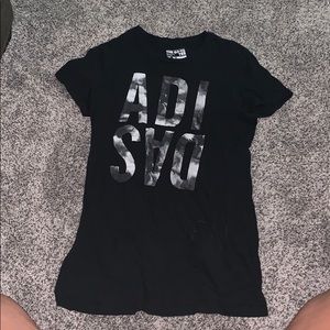 Adidas t shirt